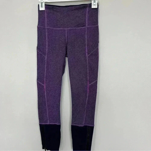 Lululemon Rebel Runner Crop Herringbone Purple 4 - Picture 2 of 12